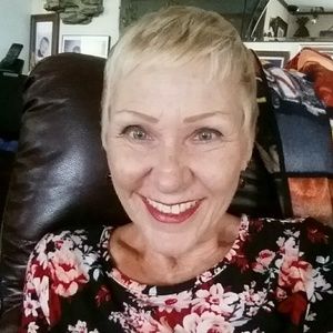 Meet your Posher, Peggy